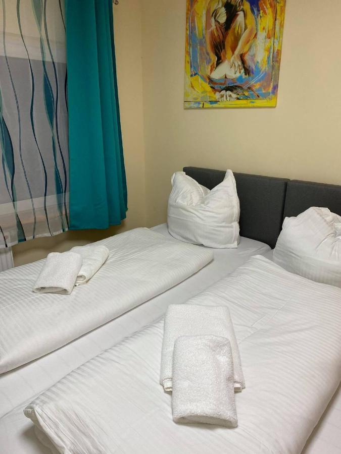 Apartments Am Bahnhof 지겐 외부 사진